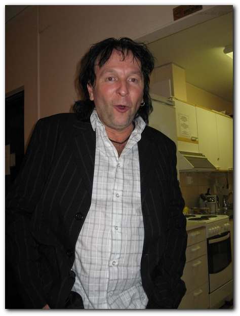 474x624 pixels (26K)